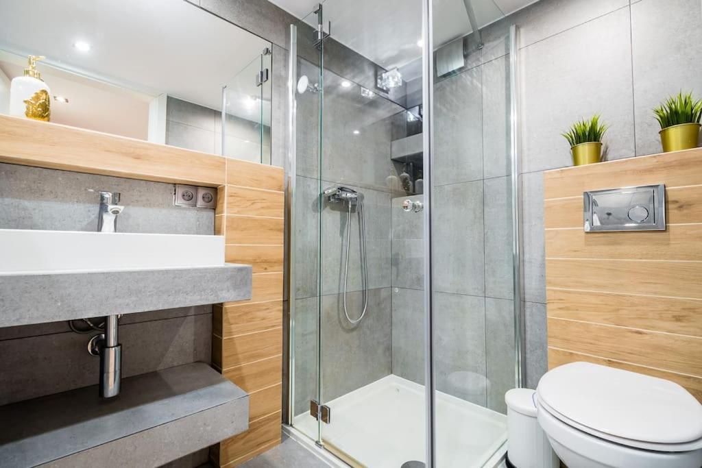 Royal City Apartment 40 M2 克拉科夫 外观 照片